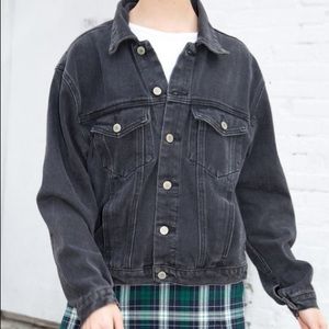 NWOT Brandy Melville Kaylee Denim Jacket